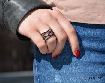 Pierścionki srebrne z czarną cyrkonią Dall'Acqua✓Pierścionki srebrne w Sklepie z Biżuterią zegarki-diament.pl✓Piękna i Elegancka Pierścionki dla Kobiet✓Prawdziwe Srebro✓Darmowa wysyłka✓1.JPG